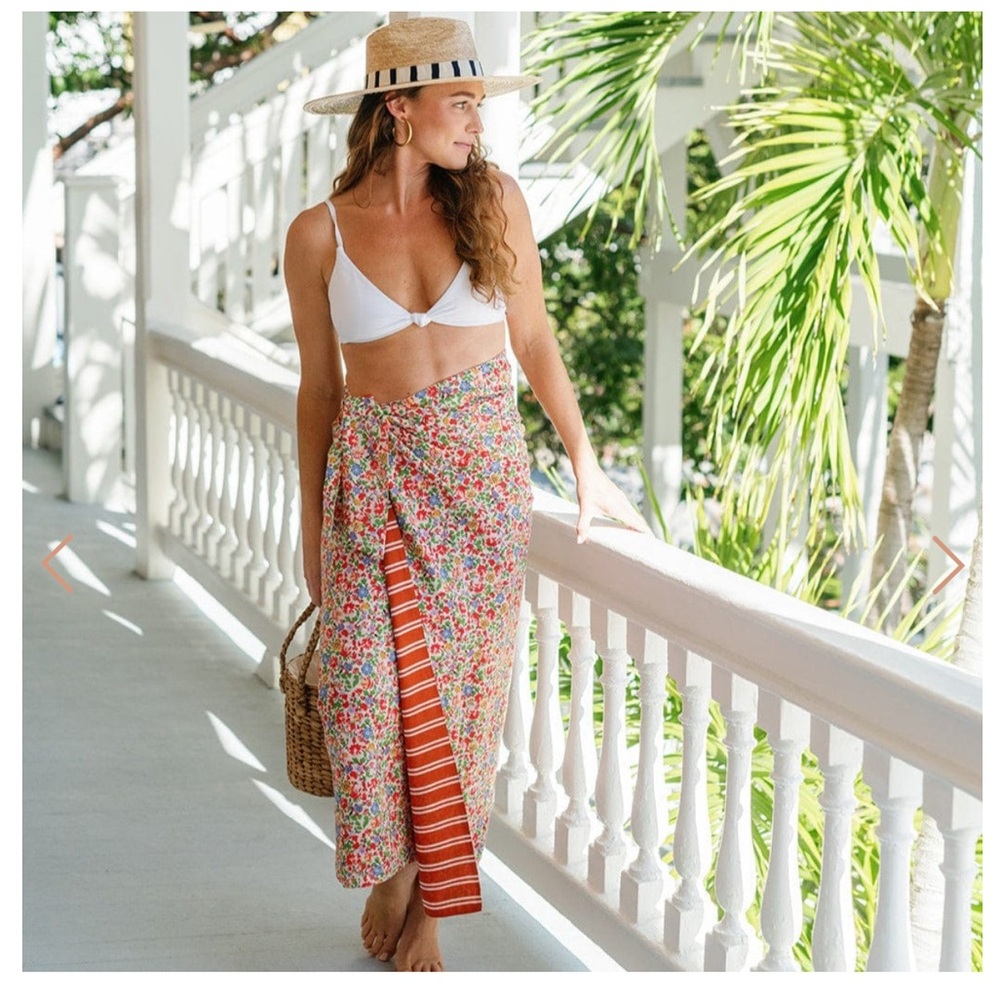 Sunshine Tienda Floral and Striped Sarong